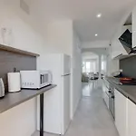 Classy Flat W/ Impressive Views Lägenhet Marbella