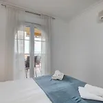 Lägenhet Classy Flat W/ Impressive Views *