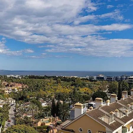 Classy Flat W/ Impressive Views Apartmán *