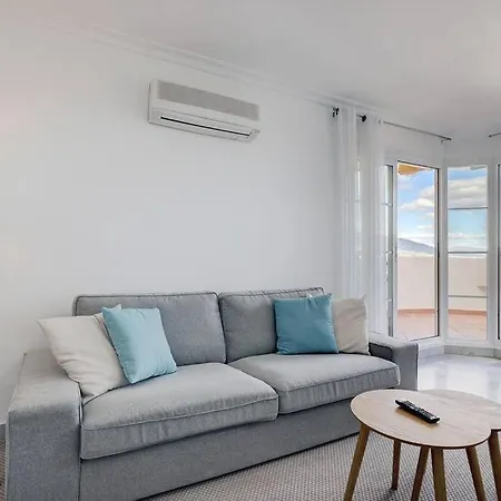Classy Flat W/ Impressive Views 公寓 *