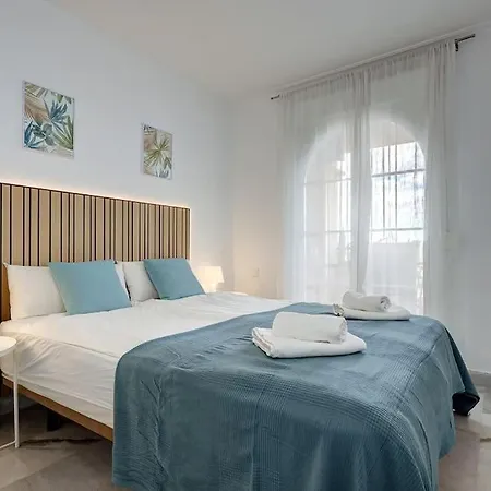 Classy Flat W/ Impressive Views 公寓 马尔韦利亚