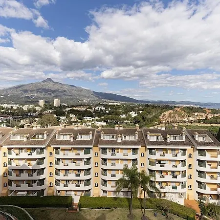 Lägenhet Classy Flat W/ Impressive Views Marbella